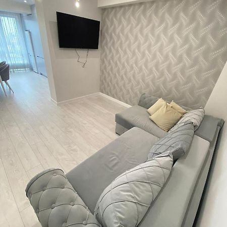 Tourist Grand Ismail Apartments Κισινάου Εξωτερικό φωτογραφία